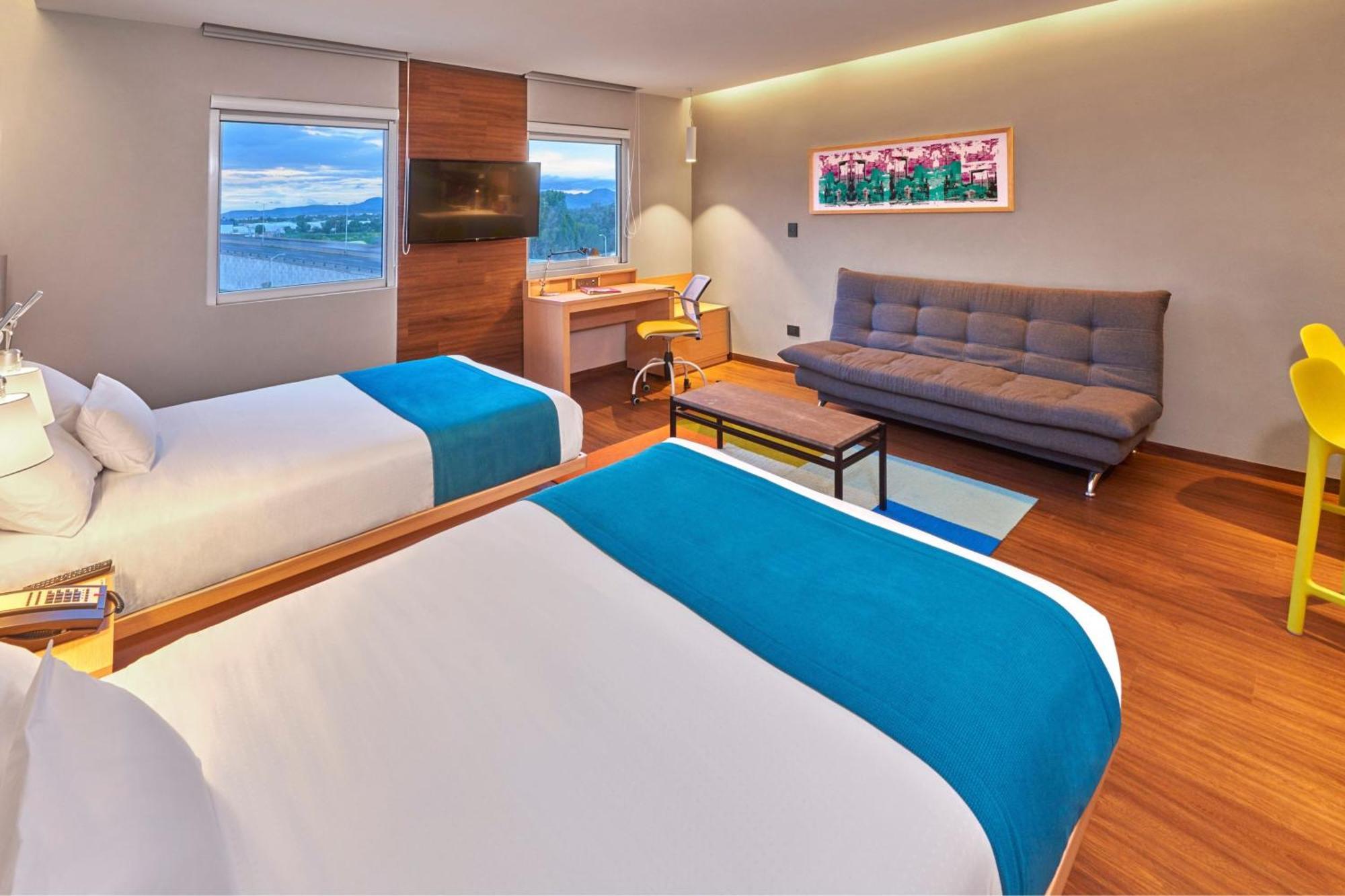 City Express Suites By Marriott Silao Aeropuerto Екстериор снимка