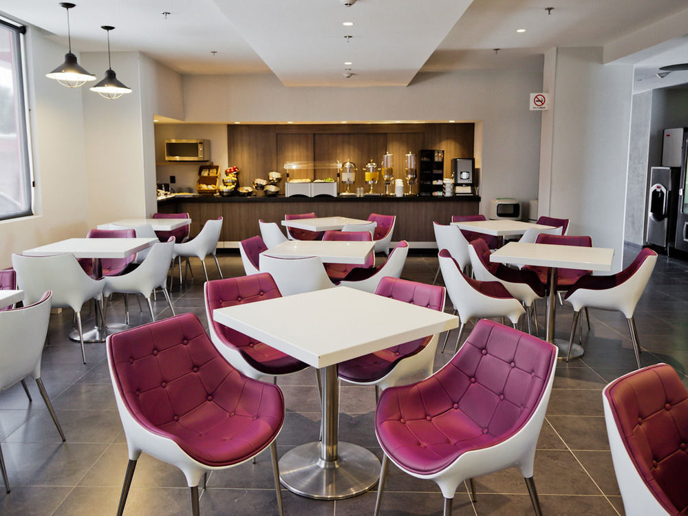 City Express Suites By Marriott Silao Aeropuerto Екстериор снимка